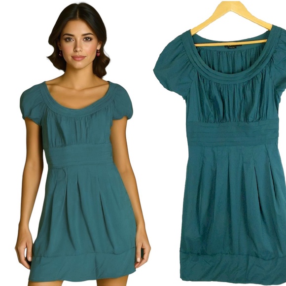 BCBGMAXAZRIA Jade Green Short Sleeve Gathered Dress - Picture 1 of 15